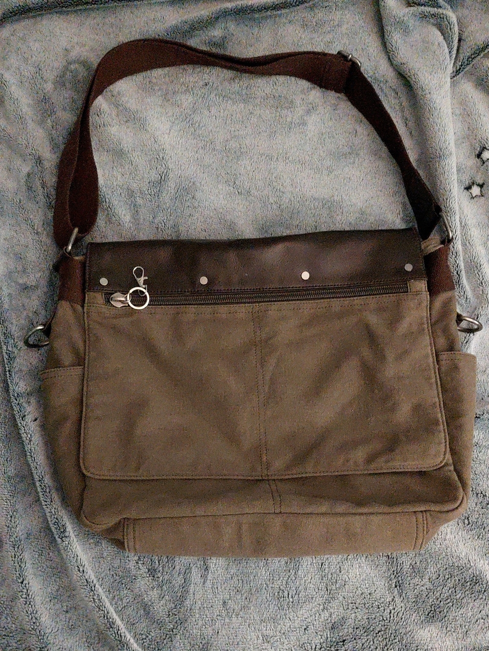Men's Relic 67 Tan Canvas Messenger Bag with Dark Brown Leather Trim
